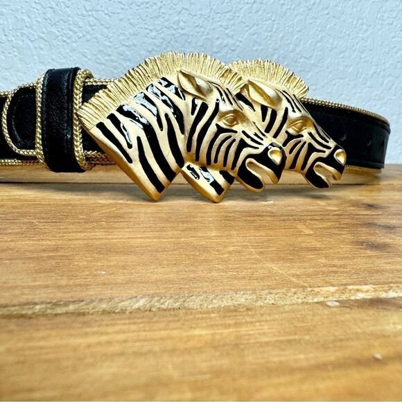 Vintage Doncaster black leather zebra heads buckle belt size medium - Picture 2 of 11